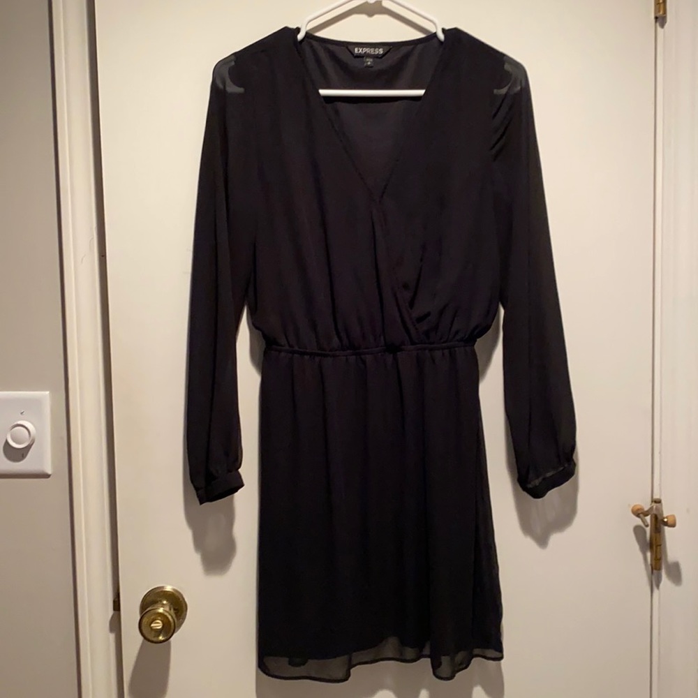 Black long sleeve dress